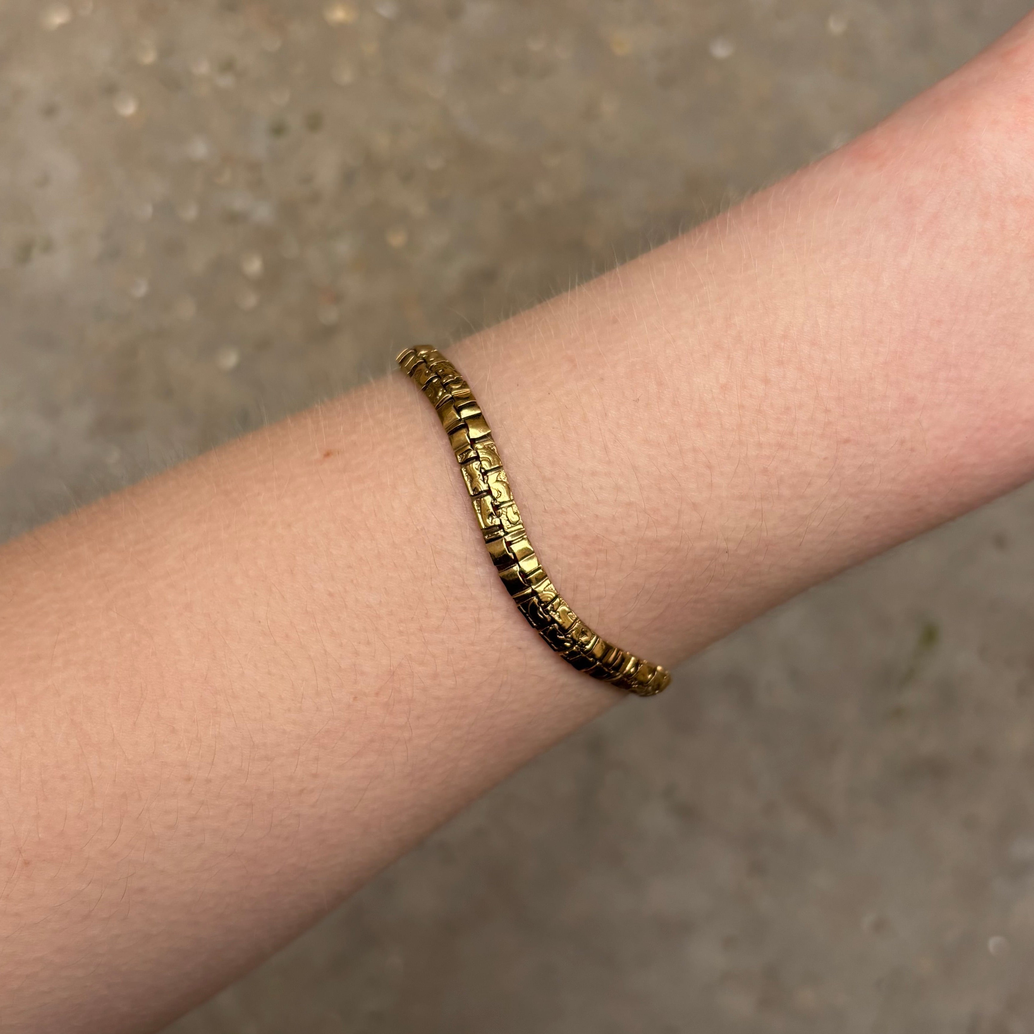 Thorn Bracelet