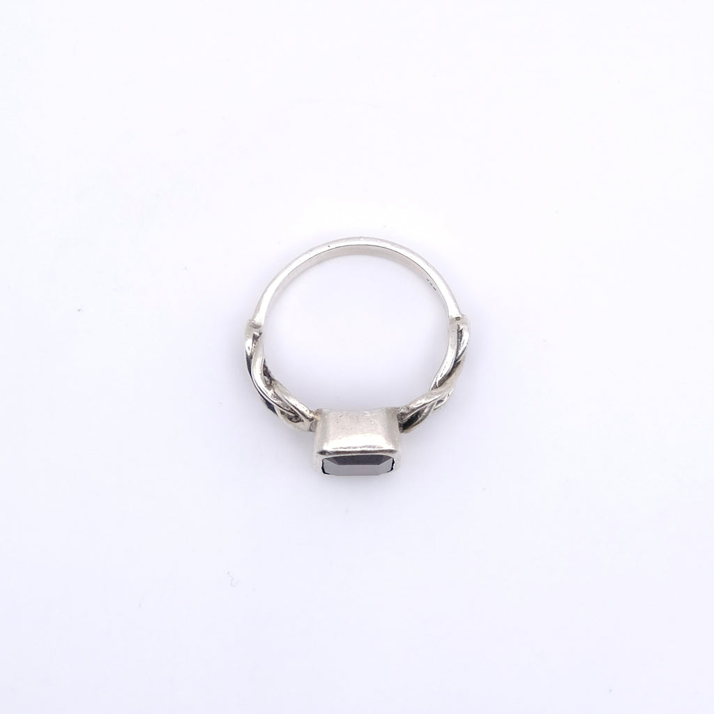 Bague Entrelaçée 1980's