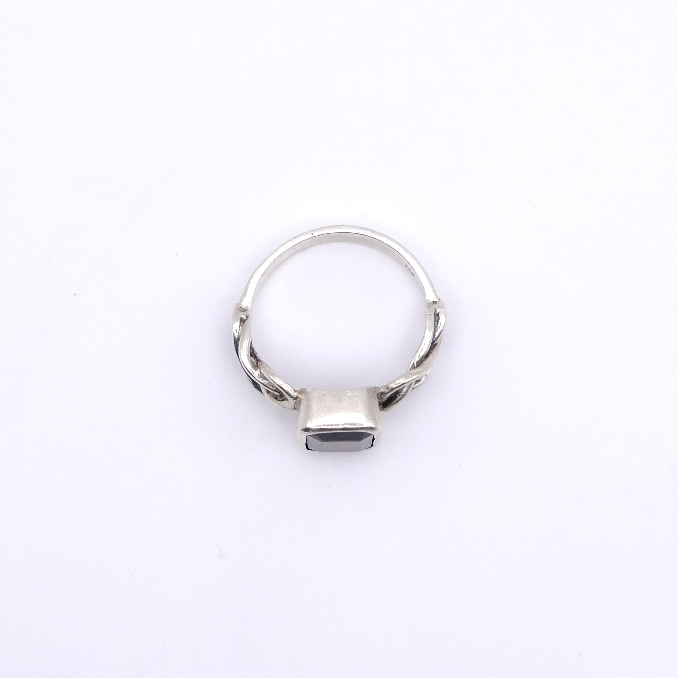 Bague Entrelaçée 1980's