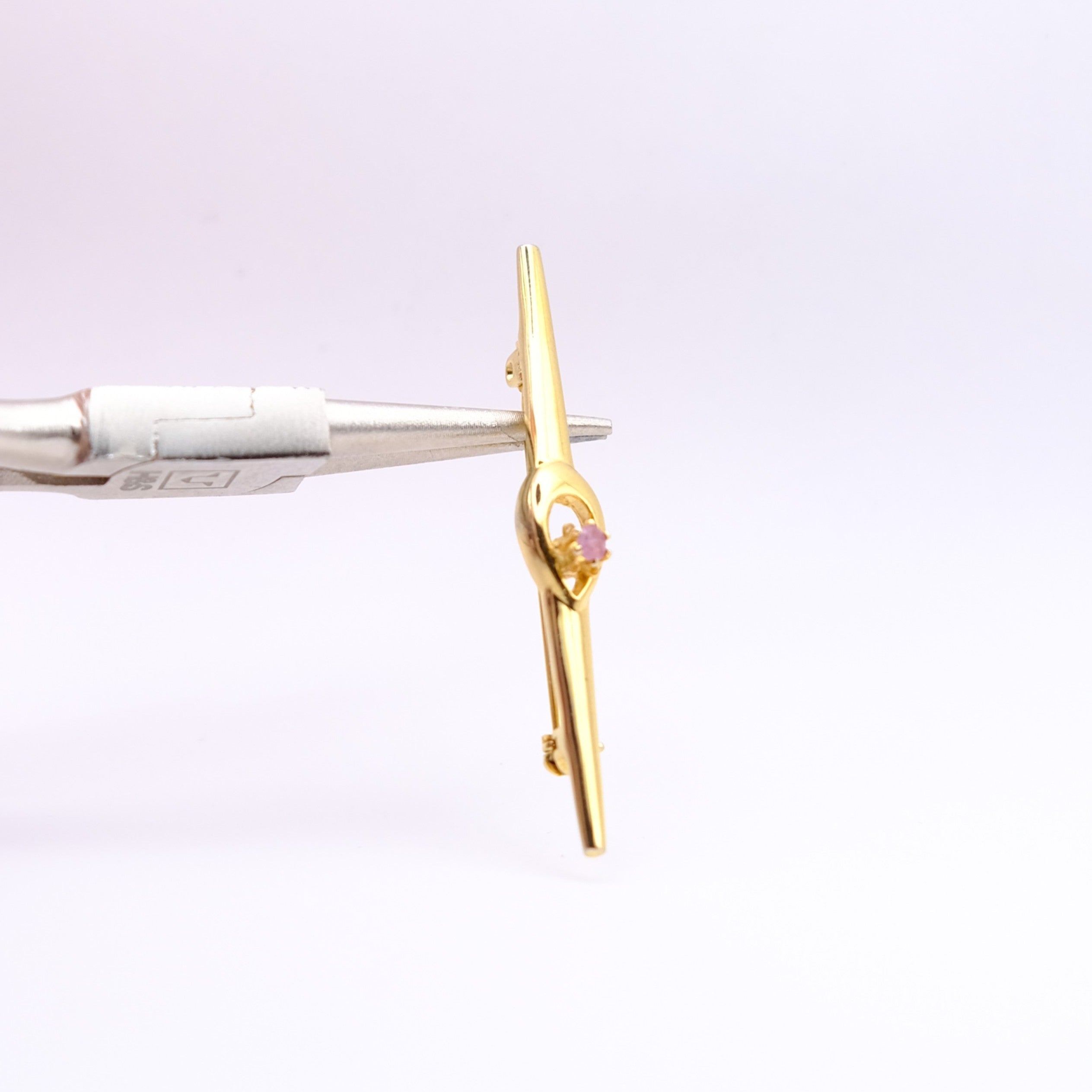 Broche Minimalist