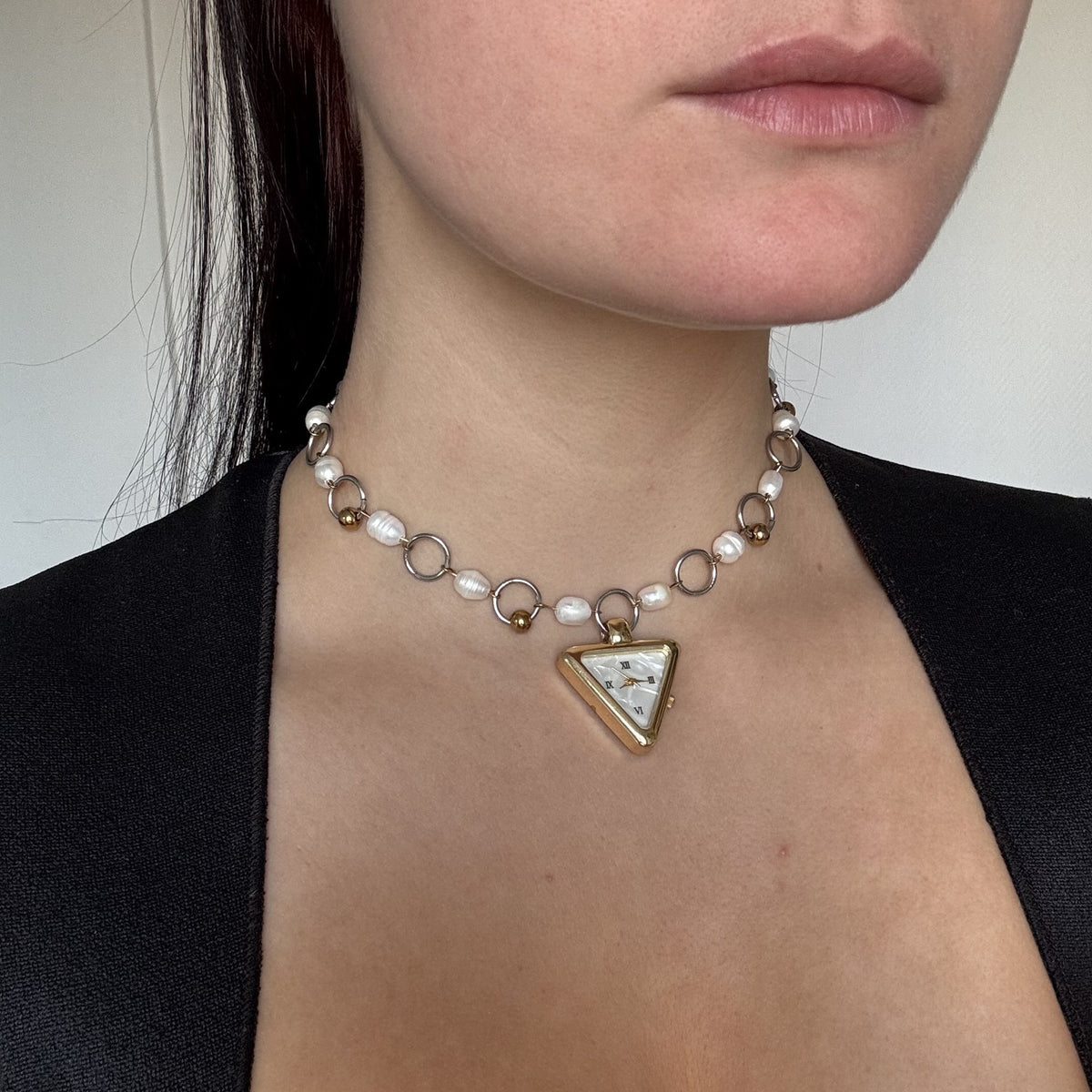 Collier Triangle