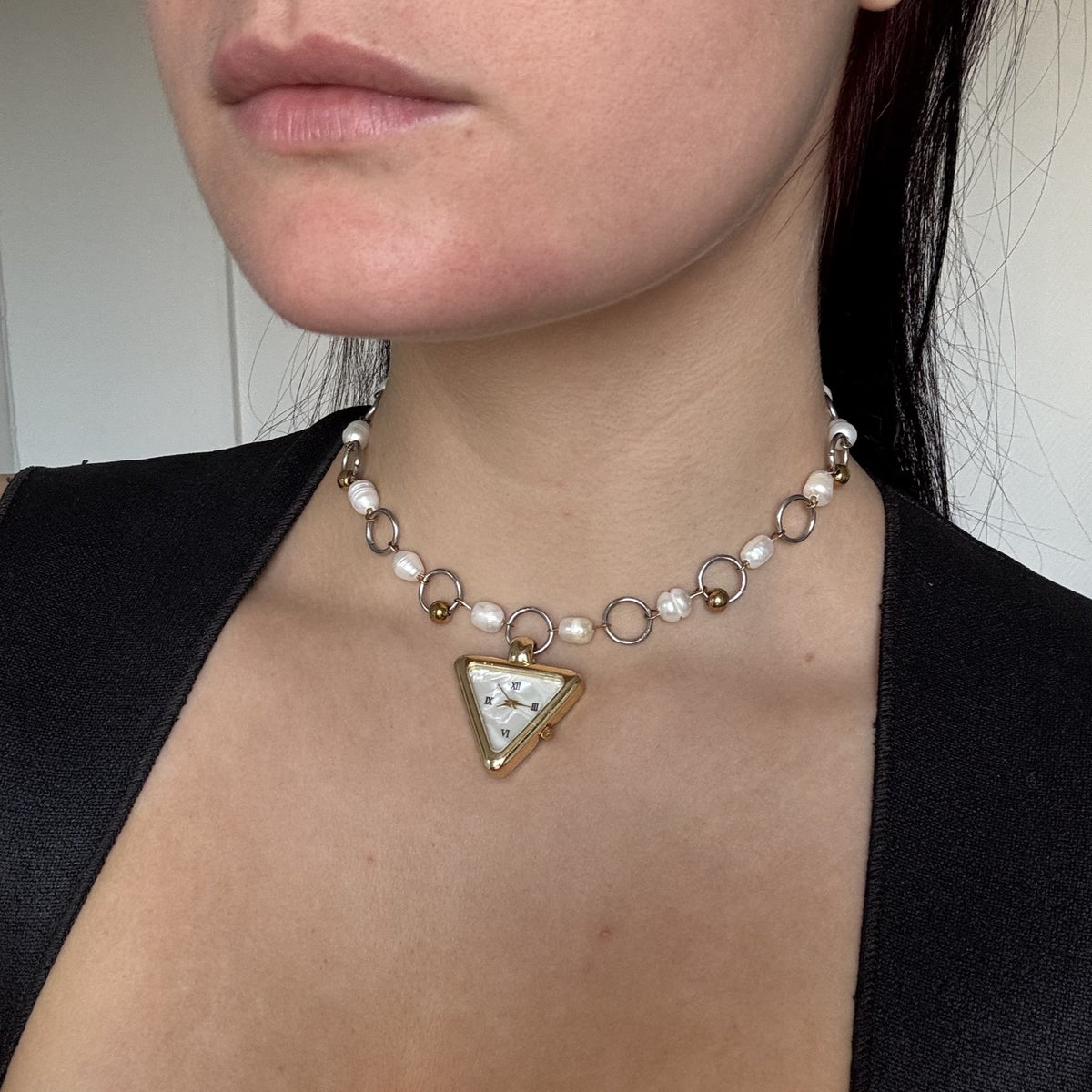 Collier Triangle